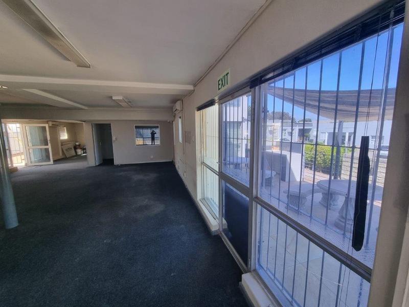 To Let commercial Property for Rent in Newton Park Eastern Cape